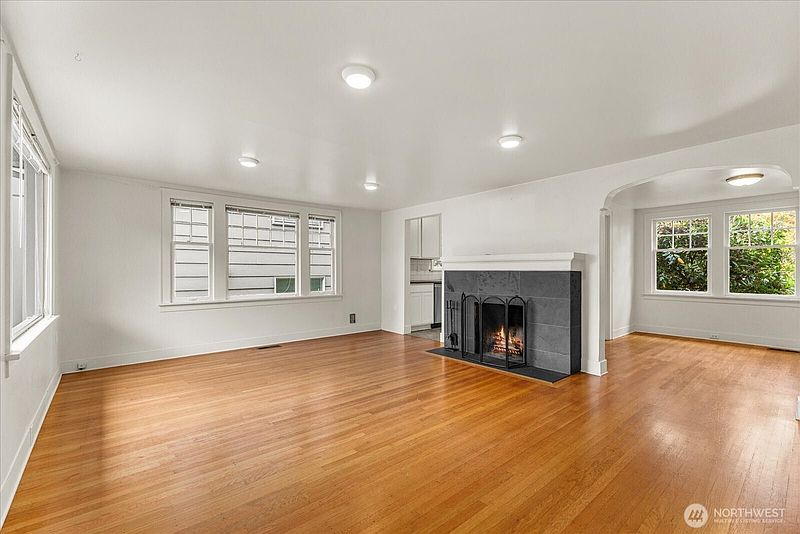 5th image of 1522 NW 59th Street