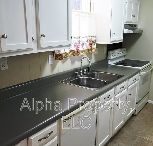 304 Donnybrook Ave — Photo 9