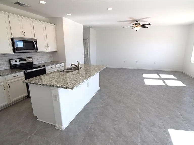 6705 Routenburn St — Photo 2