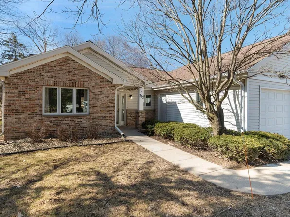 702 Saukdale Way, Madison, WI 53717