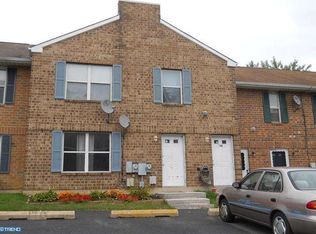 14 Vane Ct, New Castle, DE 19720