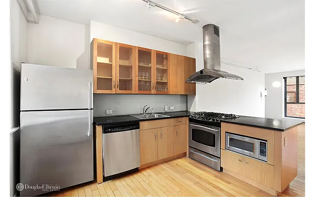 Rented by Douglas Elliman | media 8