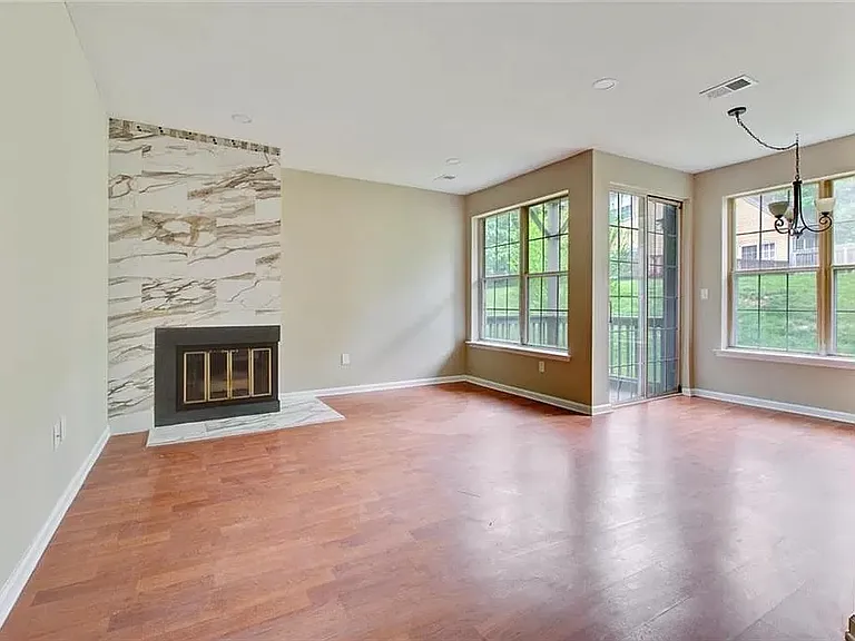 3151 Cypress Ct — Photo 13