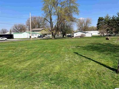 108 S Cedar St, Bowen, IL, 62316