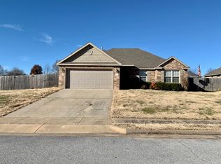 651 Brimwood St, Centerton, AR 72719