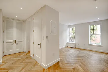 Rented by Akelius Real Estate Management