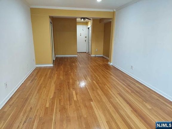 3rd image of 2160 Center Ave APT 2K