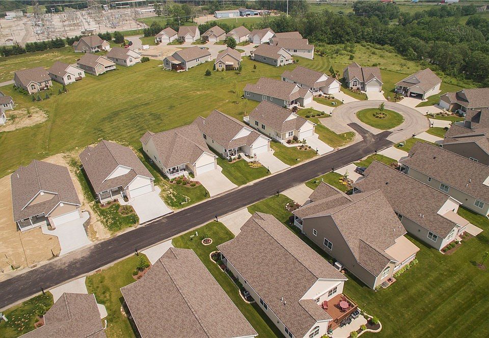2nd image of 626 Fieldstone Drive Smt #94