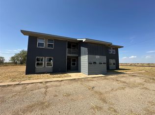 100 Pecos Pl, Plainview, TX 79072