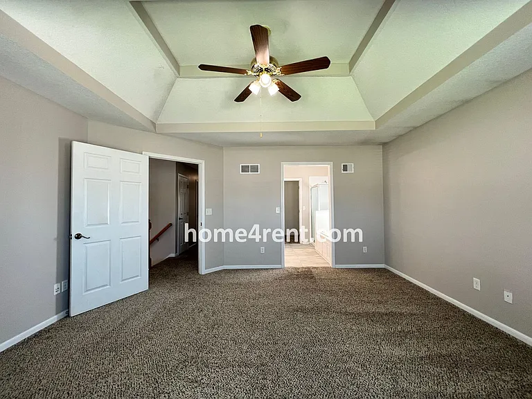 8310 NW 77th Ter — Photo 21