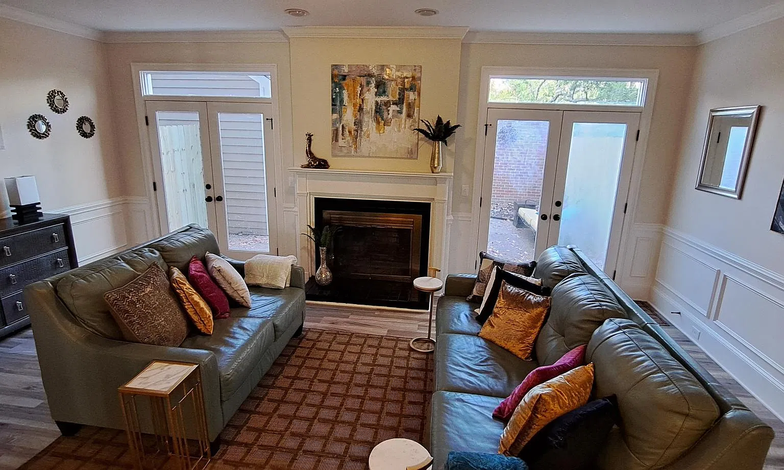 3 bed, 2.5 bath, 1816 sqft, $1,950 — Photo 3