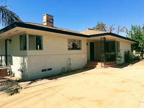 1320 El Serento Dr #A, Bakersfield, CA 93306