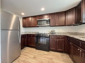 3794 County Line Rd, Tequesta, FL