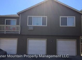 1903 SW Canyon Dr, Redmond, OR