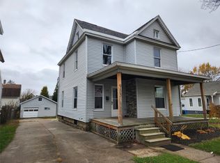 933 W 27th St, Erie, PA 16508