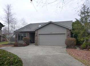 10822 Sandpiper Cv, Fort Wayne, IN 46845