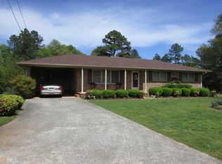 155 New Prospect Rd, Hartwell, GA 30643