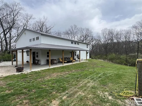 100 Roice Ln, Winfield, MO 63389