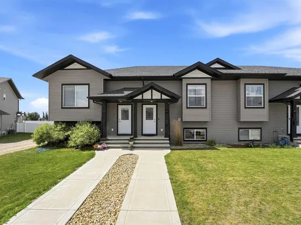 161 E Crimson Ct, Blackfalds, AB T4M 0A7
