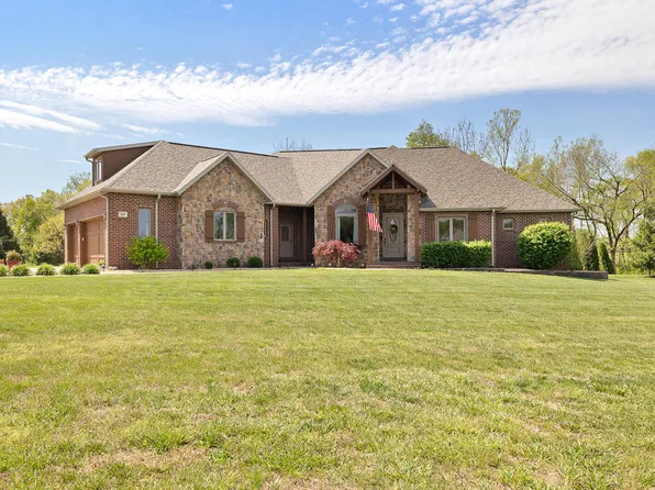 400 Rivers Edge Road, Ozark, MO 65721