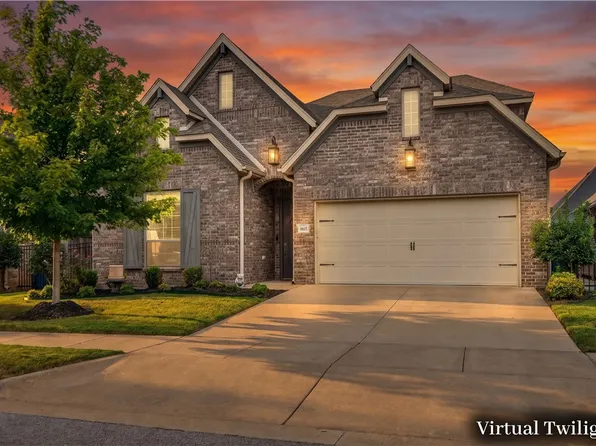 4605 SW Lilly St, Bentonville, AR 72713
