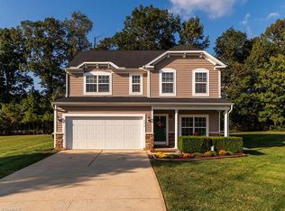 5013 Shearwater Dr, Snow Camp, NC 27349