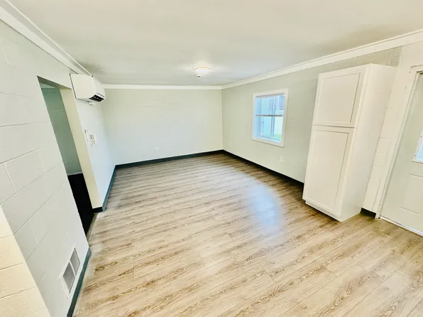 5732 N State Rd #2, Orleans, MI 48865