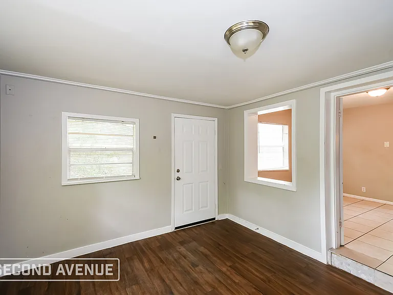 1544 Breton Rd — Photo 7