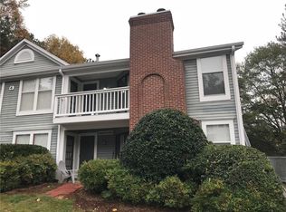 1302 Keys Lake Dr, Atlanta, GA 30319