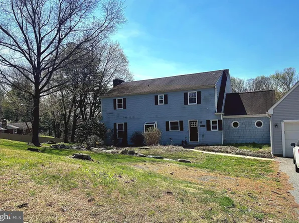 18 E Brook Knoll Rd, Elkton, MD 21921
