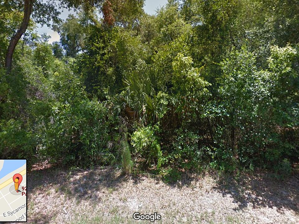 Frontage on E. Royal Palm Dr