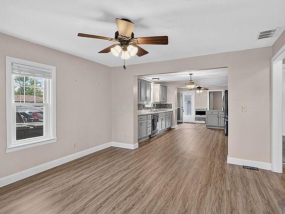 4th image of 1319 Pearl St