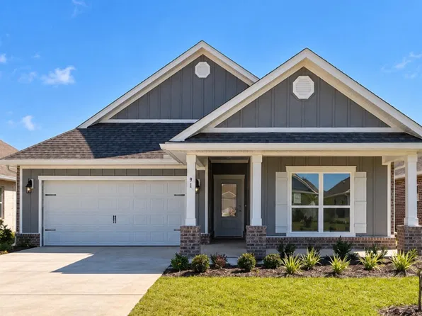 91 Gray Owl Dr E, Freeport, FL 32439