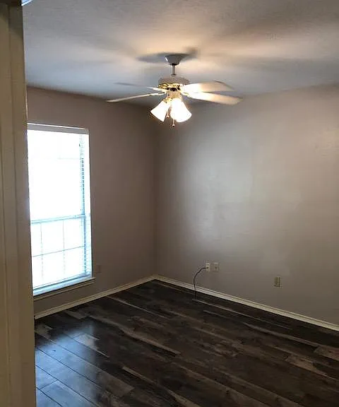 1125 Dendron Dr — Photo 10