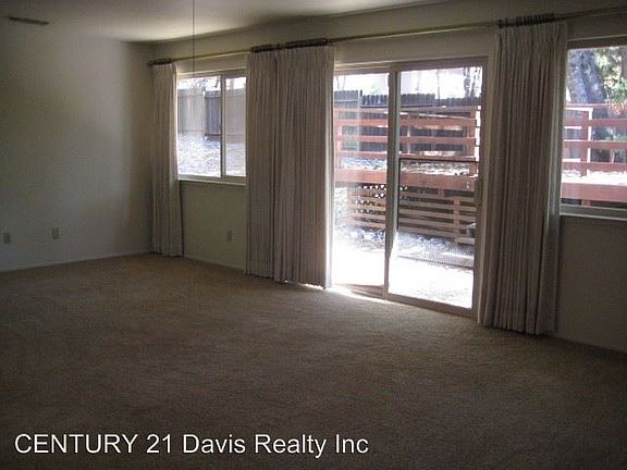 4th image of 15749 Thiel Way