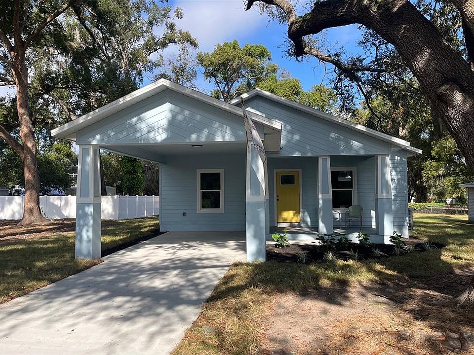1st image of 706 AVENUE E