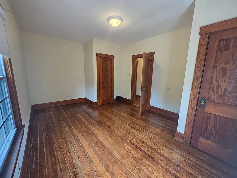 446 Earl Ave — Photo 12
