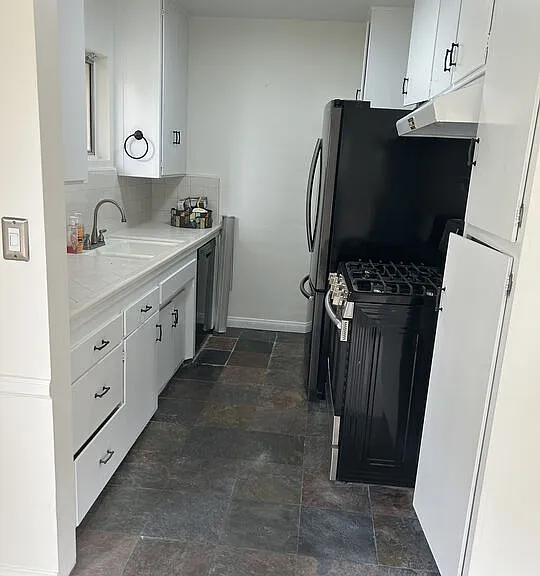 1128 S Oakhurst Dr #1 — Photo 16