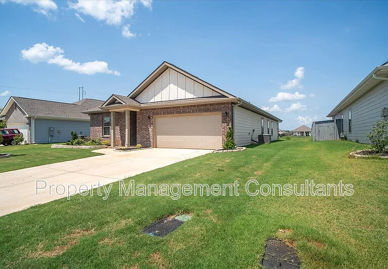 154 Lillian Farms Blvd — Photo 1