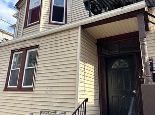 228 S 5th St FLOOR 1, Elizabethport, NJ 07206