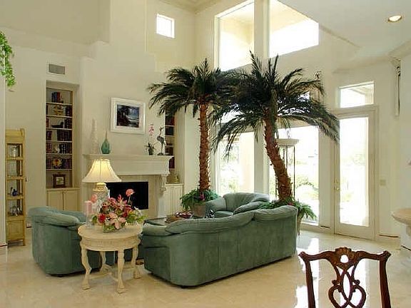 4th image of 4901 Southern Hills Dr