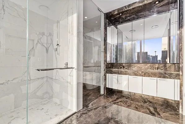 Rented by Stephen P. Wald | media 28