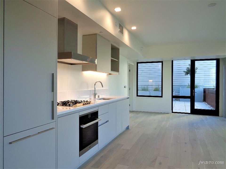 1st image of 1545 Pine St APT 312