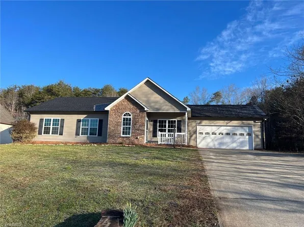 4169 Emmas Way, East Bend, NC 27018