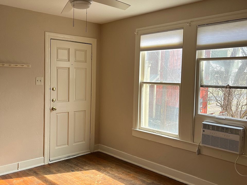 1st image of 4209 Avenue A #B