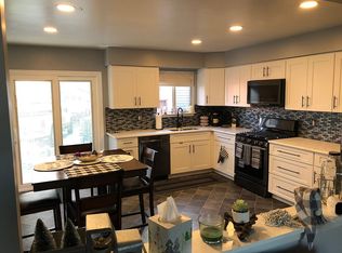 31801 Warren Rd, Garden City, MI 48135