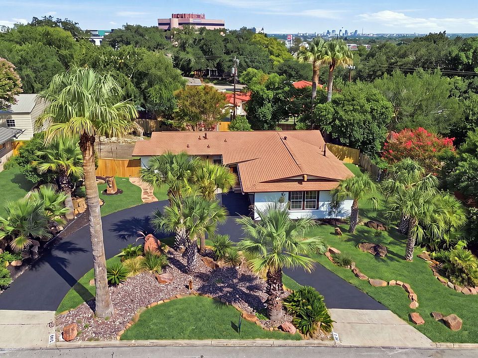 1st image of 6818 MOSS OAK DR
