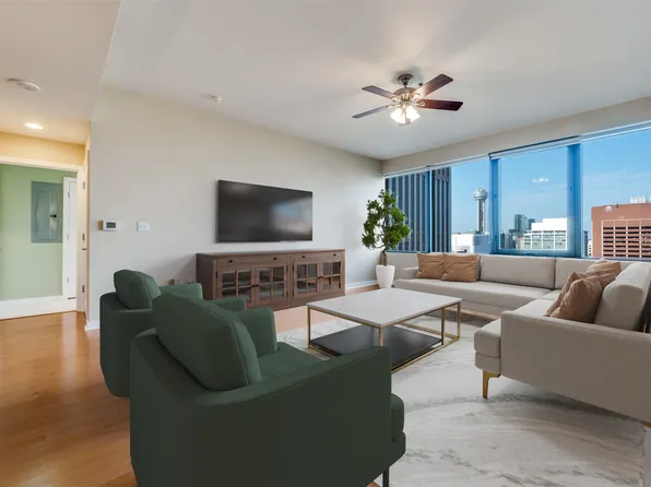 1200 Main St APT 804, Dallas, TX 75202