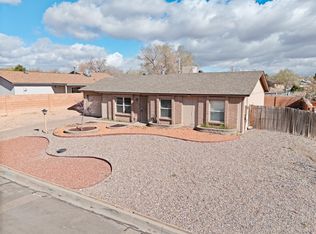 1725 Alpha Rd SE, Rio Rancho, NM 87124