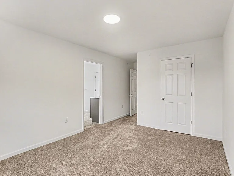 22 Sand St — Photo 19